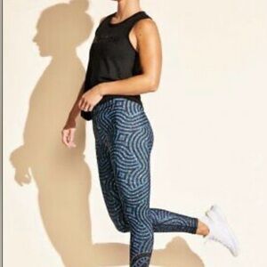 Terez Peloton Glitter Galaxy Blue and Black Leggings, size S.